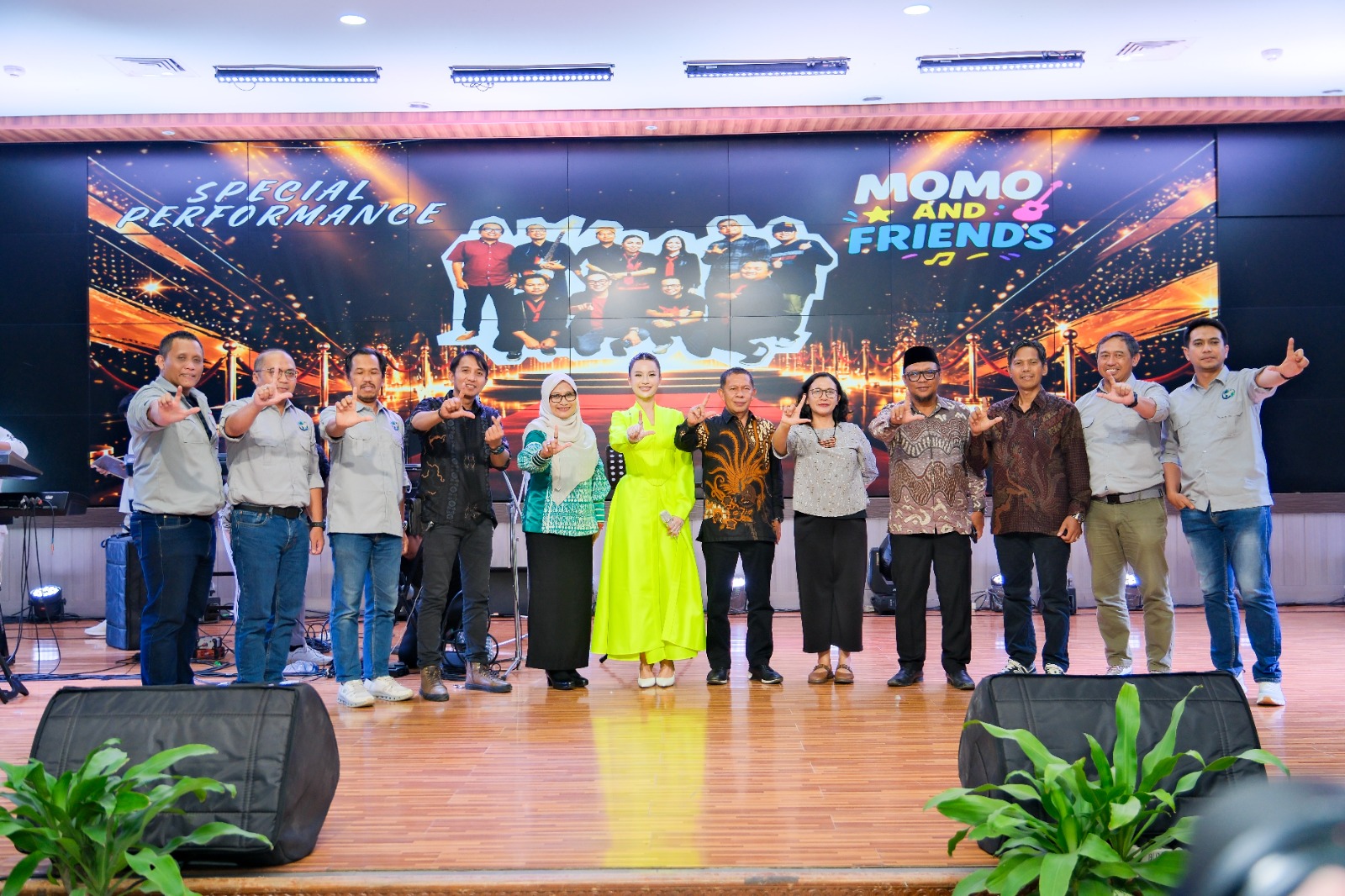 Acara Closing & Awarding Ceremony Green Olympic 2026  sekaligus pemberian hadiah juara  Lomba Green Olympic PT Kaltim Prima Coal di Gedung Serba Guna Bukit Pelangi.